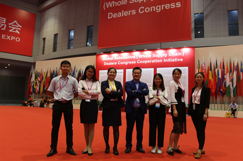 搭建業(yè)務(wù)部_副本.jpg 搭建業(yè)務(wù)部_副本.jpg